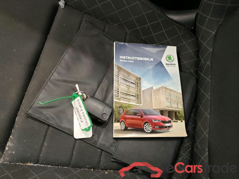 ŠKODA FABIA COMBI 1.0 TSI 70kW Ambition 5d #4