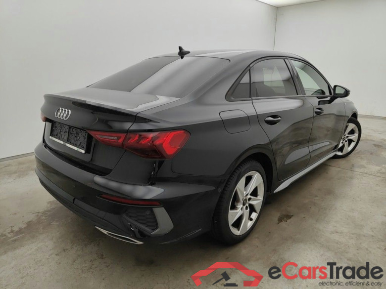Audi A3 Berline 2.0 TDi 30 85kW S tronic S line Bus. Ed 4d #2
