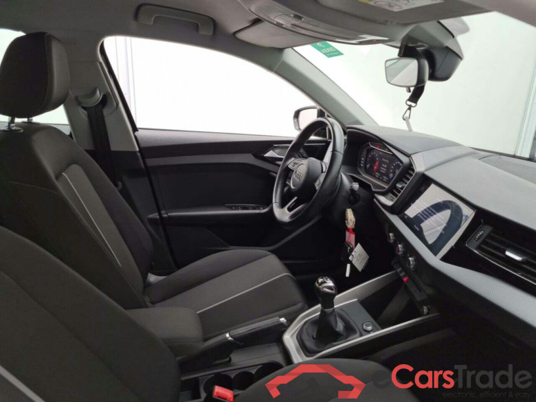 AUDI A1 1.0 25 TFSI #3