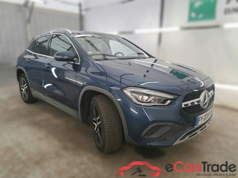 Mercedes GLA 250e Plug-In Hybrid Aut. Pano LED Widescreen Navi 1/2 Sport-Leather KeylessGo Camera Klima PDC ... #2