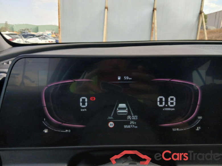 KIA Sportage / 2022 / 5P / todoterreno 1.6 T-GDi 110kW (150CV) Drive 4x2 (AC2) #3