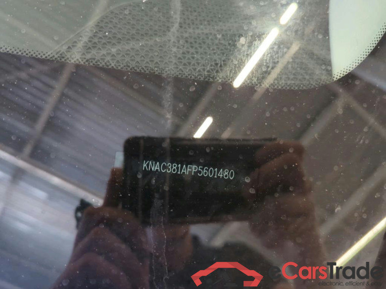 Kia EV6 77.4kWh Plus RWD 5d #6