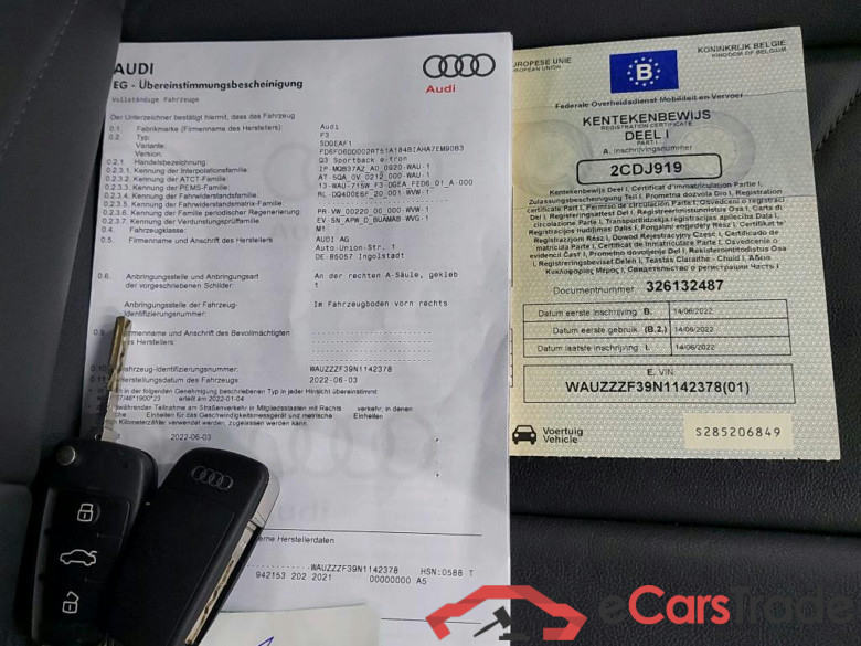 AUDI - AUD Q3 SB 45 TFSI e 245PK S-Tronic Pack Platinum With Heated Seats & LED & Rear Camera & Adaptive Cruise Control  * HYBRID * #4
