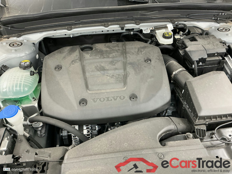 VOLVO XC40 1.5 T2 CORE AUTO #5