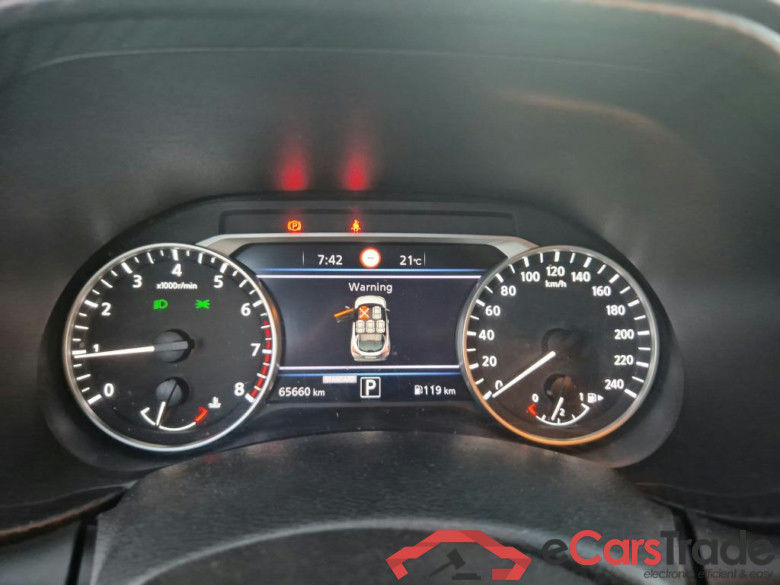 NISSAN JUKE / 2019 / 5P / crossover DIG-T 84 kW (114 CV) DCT 7 V N-Connecta (AC2) #4