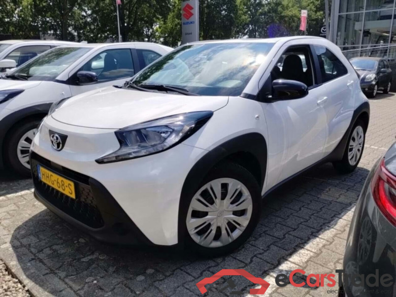 TOYOTA Aygo X 1.0 VVT-i MT Play