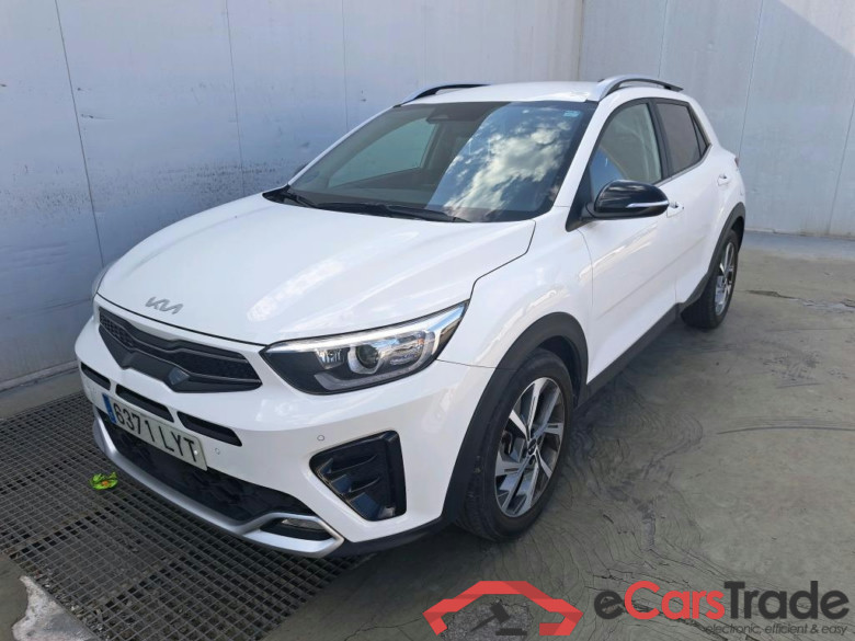 KIA Stonic / 2017 / 5P / todoterreno 1.0 T-GDi 88kW (120CV) MHEV iMT GT Line #1