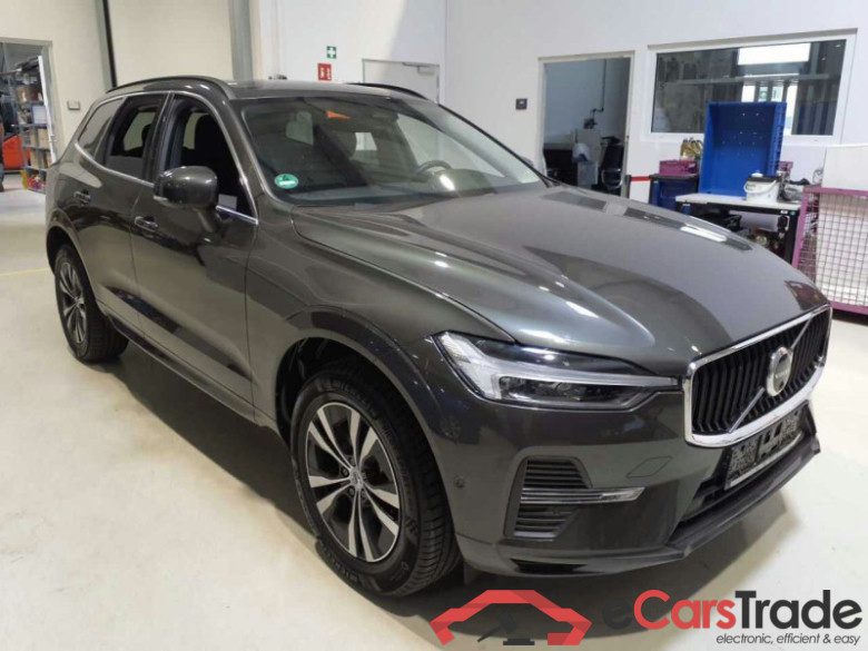 Volvo XC60 (03.2017->) DE - SUV5 B4 (Benzin) 2WD EU6d, Momentum Pro Mild-Hybrid, (Facelift) 2021 - 2022 #1