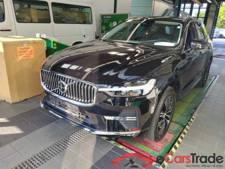 Volvo XC60 (03.2017->) DE - SUV5 B5 (Benzin) 2WD EU6d, Inscription Mild-Hybrid, (Facelift) 2021 - 2022 #1