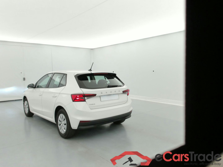 Skoda Fabia Active 1.0 MPI 65 ch BVM5 #2