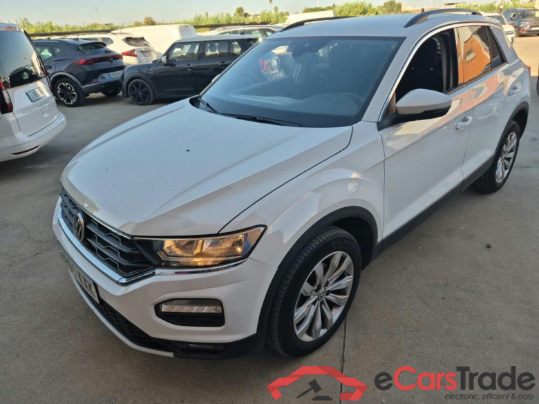 VOLKSWAGEN T-Roc / 2017 / 5P / todoterreno Advance 1.0 TSI 85kW (115CV)