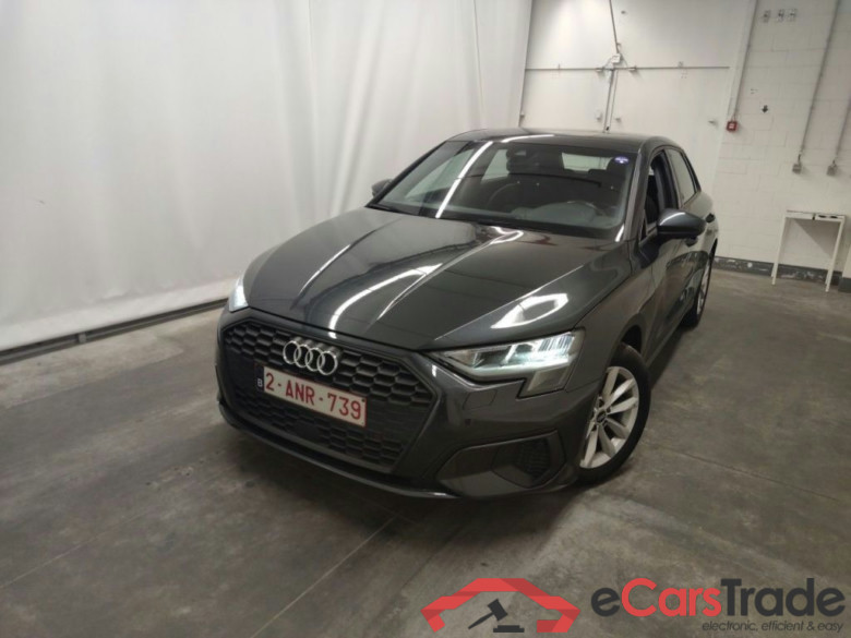 Audi A3 Sportback 2.0 30 TDi 85kW S tronic Business Ed. 5d #1