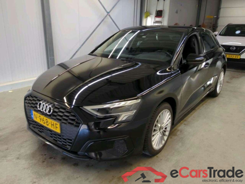 AUDI A3 Sportback 30 TFSI Adv edition #1