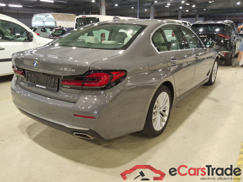 BMW 5 SERIES BERLINE 2.0 520D 120KW AUTO #4