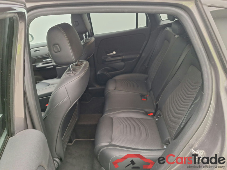Mercedes, GLA '20, Mercedes-Benz GLA GLA 180 Business Solution 5d #4
