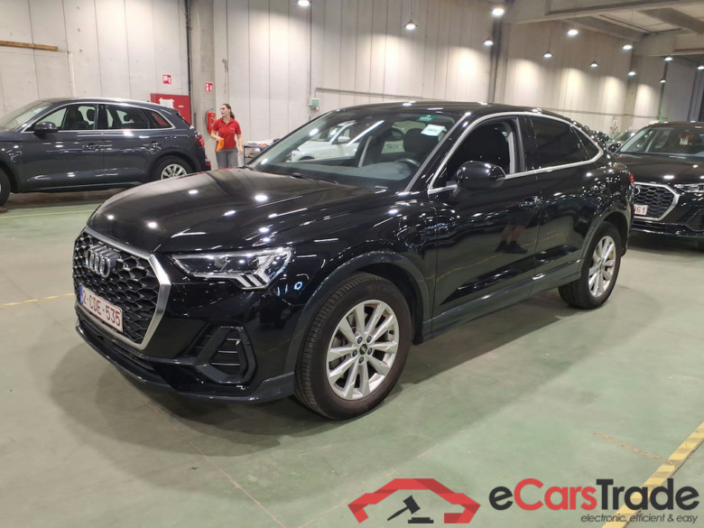 AUDI Q3 Sportback 1.4 45 TFSI E S TRONIC #1