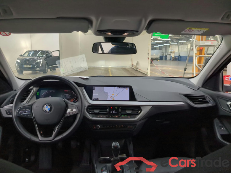 BMW Série 1 / 2019 / 5P / Berline 116i Business Design #5