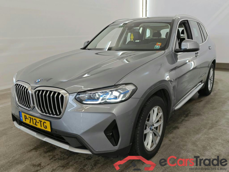 BMW X3 xDrive30e 5d #1