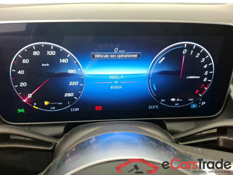 MERCEDES-BENZ GLC / 2022 / 5P / SUV GLC 300 e Business Line 4MATIC #6