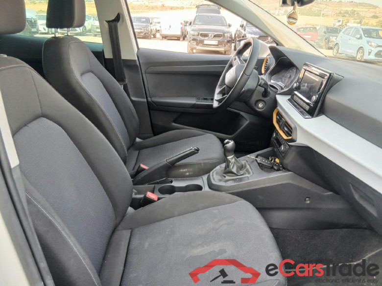 SEAT Ibiza / 2017 / 5P / berlina con portón 1.0 TSI 81kW (110CV) Style Plus (AC2) #6