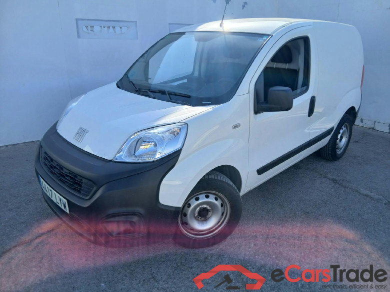 FIAT Fiorino / 2016 / 3P / furgón derivado de turismo Cargo Base N1 1.3 MJet 70 kW (95 CV) #1