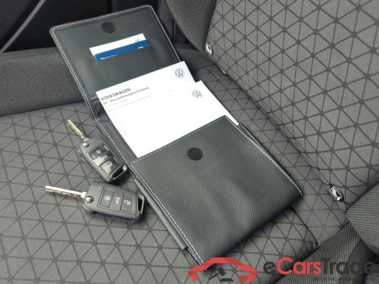 VOLKSWAGEN T-Cross 70 kW #5