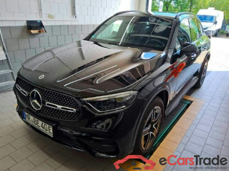 GLC -Klasse GLC 300 e 4Matic (254.656)Premium-Pack 2.0 AMG Line 230KW AT9 E6d #1