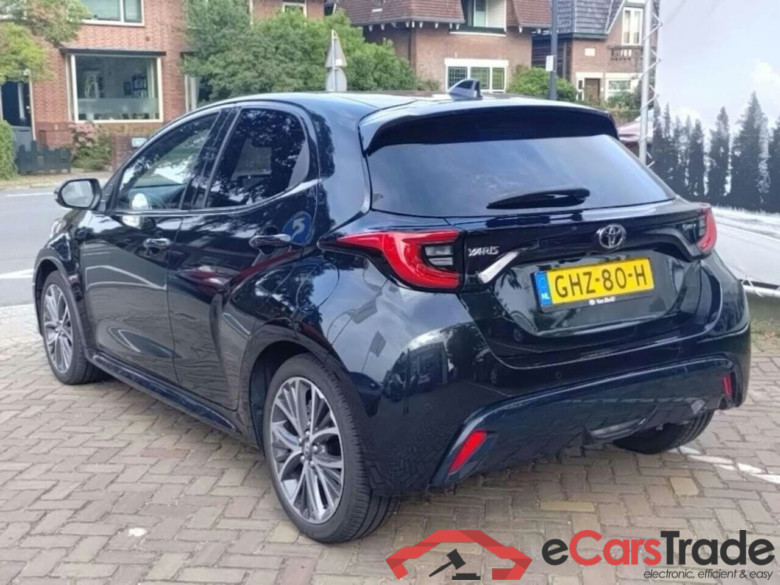 TOYOTA YARIS 1.5 Hybrid 130 Executive #3