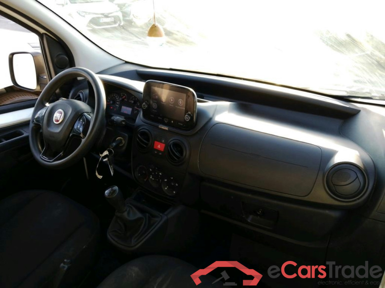 FIAT Fiorino / 2016 / 4P / furgón derivado de turismo Cargo SX N1 1.3 MJet 70 kW (95 CV) #3
