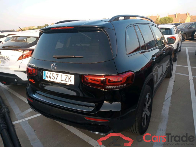 MERCEDES-BENZ GLB / 2019 / 5P / todoterreno 2.0 GLB 200 D DCT 110KW (150CV) #2