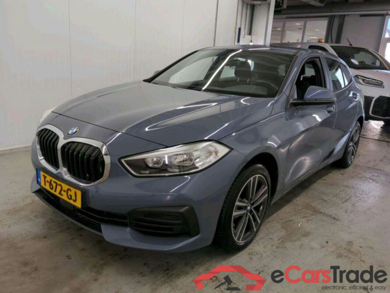 BMW 1-serie 118i Intro Ed. #1
