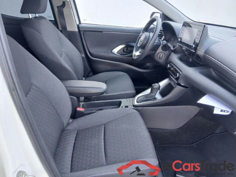 TOYOTA YARIS 1.5 120H Business Plus #6