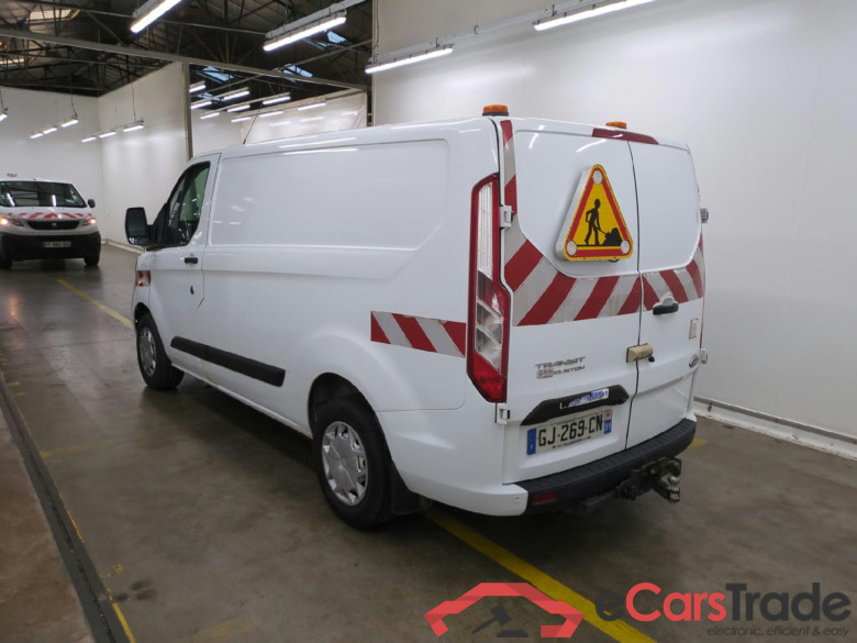Transit Custom Fourgon 300 L1 Trend Business 2.0 TDCi 130CV BVM6 E6dT #2