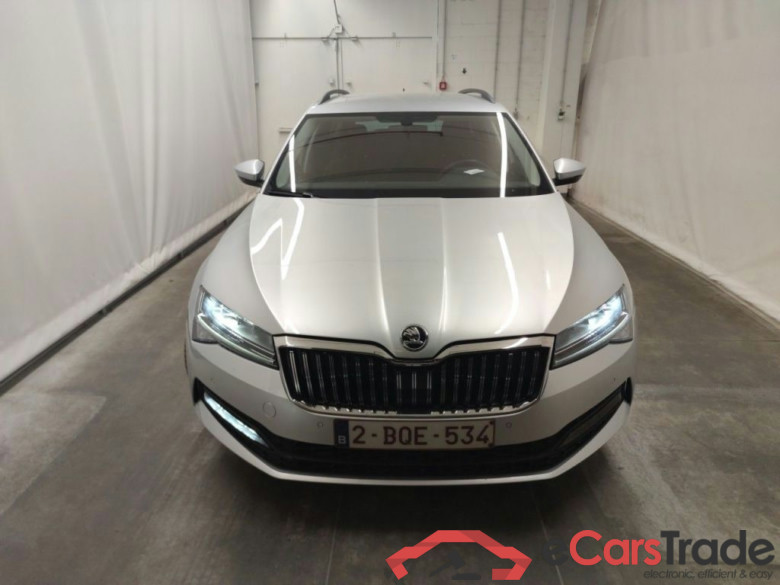 Skoda Superb Combi 1.5 TSI ACT 110kW Clever 5d #5