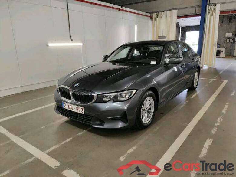 BMW 3 Reeks Berline 3 Reeks Berline 318dA (100 kW) 100kW/136pk  4D/P Auto-8