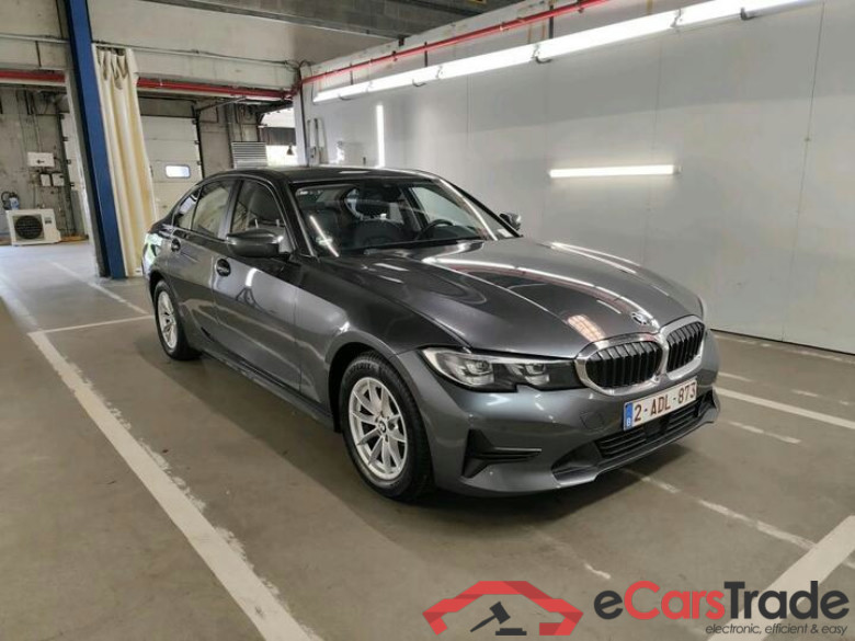 BMW 3 Reeks Berline 3 Reeks Berline 318dA (100 kW) 100kW/136pk  4D/P Auto-8 #2