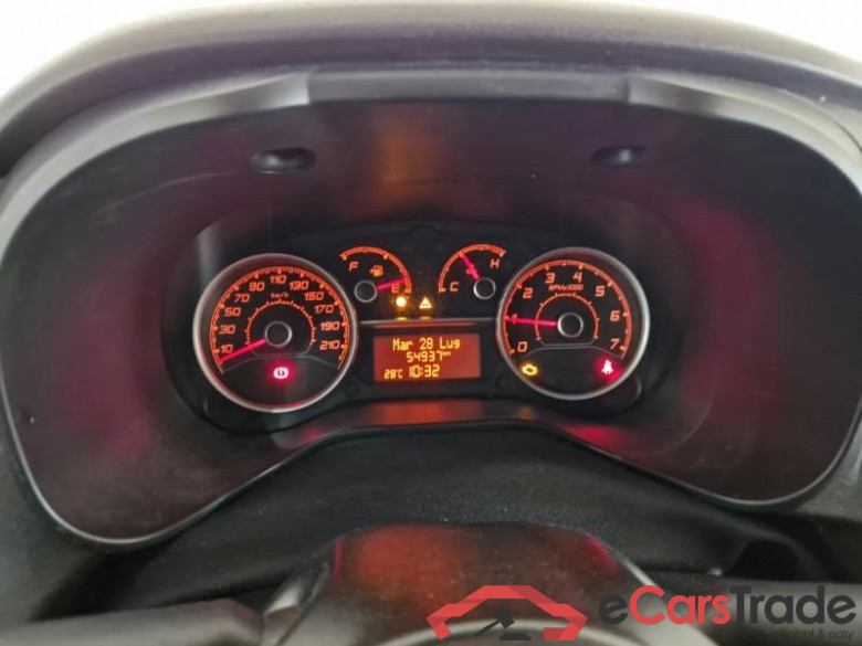 FIAT DOBLÒ CARGO / 2014 / 4P / VETT. FURGONATA CH1 BUSINESS 1.6 MJET 90CV E6D-F SeS #4