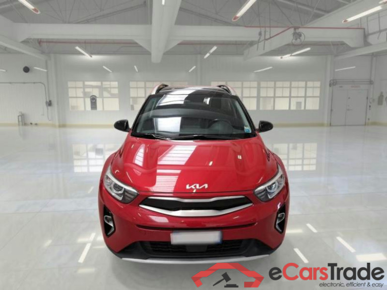 KIA STONIC / 2017 / 5P / SUV 1.0 T-GDI 74KW MHEV STYLE #6