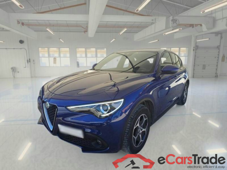 ALFA ROMEO STELVIO / 2017 / 5P / SUV 2.2 TD 190 CV SUPER BUSINESS AT8 Q4 #1