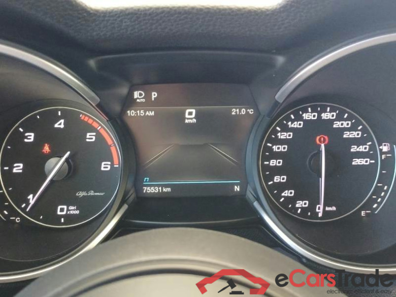 ALFA ROMEO STELVIO / 2017 / 5P / SUV 2.2 TD 190 CV SUPER BUSINESS AT8 Q4 #4