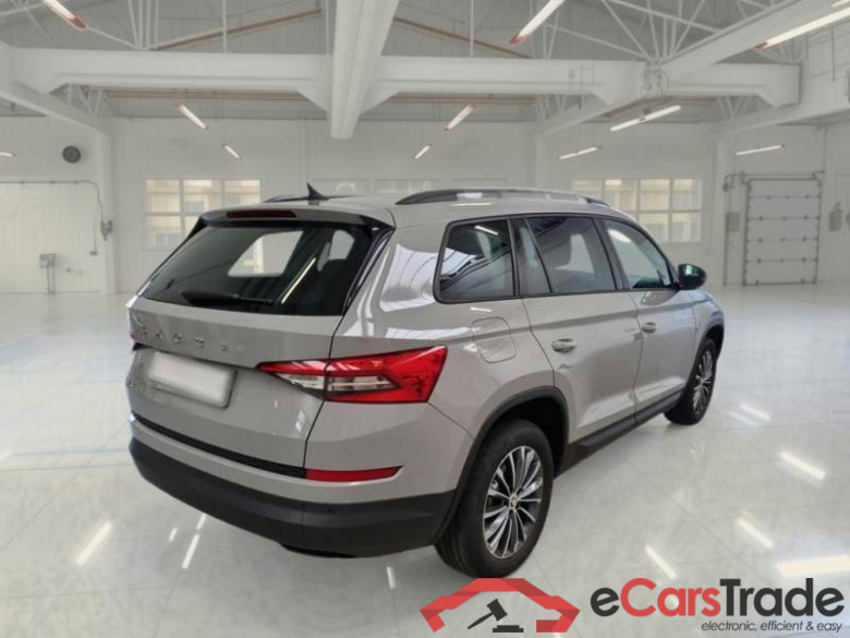 SKODA KODIAQ / 2016 / 5P / SUV 1.5 TSI ACT EXECUTIVE DSG #2