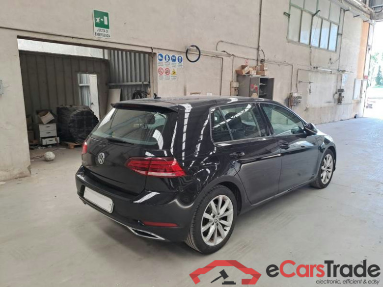 VOLKSWAGEN GOLF / 2017 / 5P / BERLINA 2.0 TDI EXECUTIVE BMT DSG #2