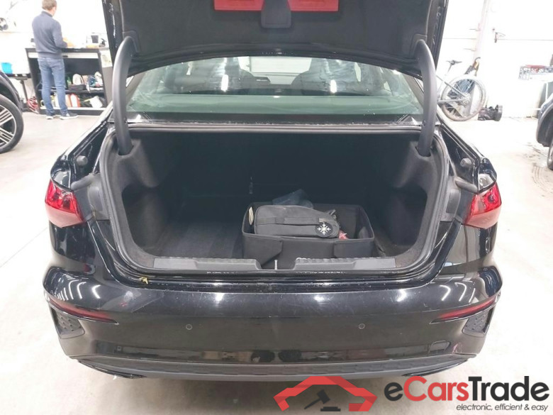 Audi A3 Limo 1.0 30 TFSI S-Line Ext. LED-Matrix Virtual Navi Sport-Seats KeylessGo Klima PDC ... #6