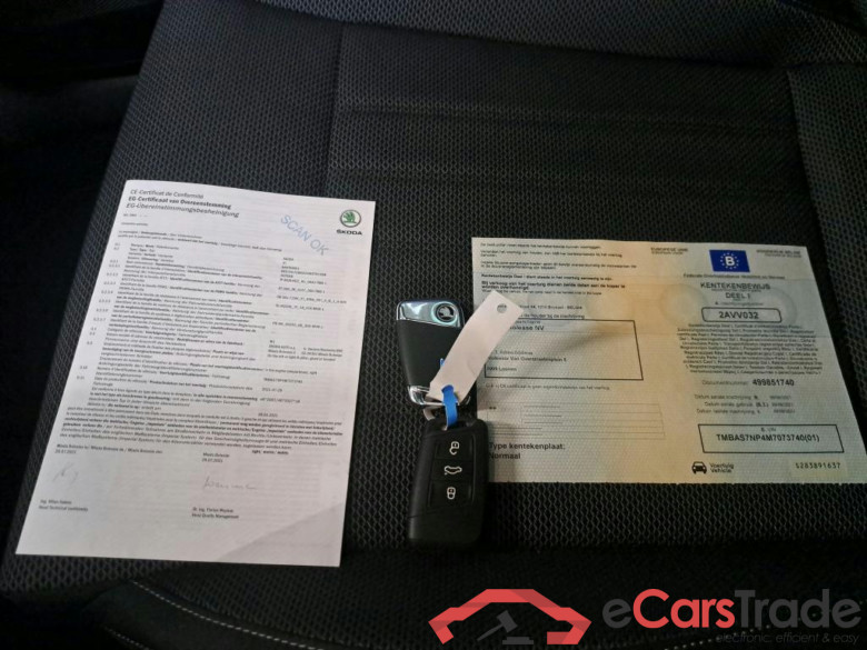 SKODA - SKO SUPERB CRTDI 122PK DSG7 Clever Plus & Safety & Matrix LED & Canton Sound & 19 Inch & Removable Towing Hook #4