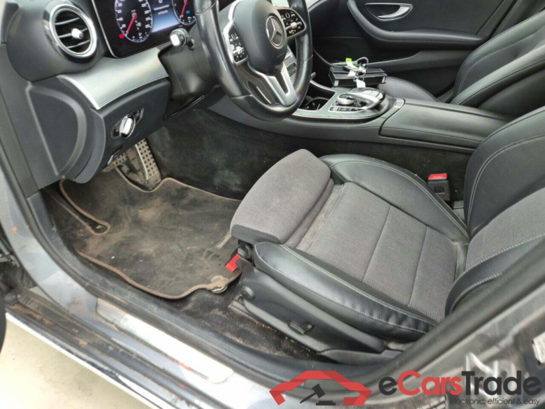 MERCEDES-BENZ E-KLASSE BREAK 2.0 300DE BUSINESS SOLUTION #4