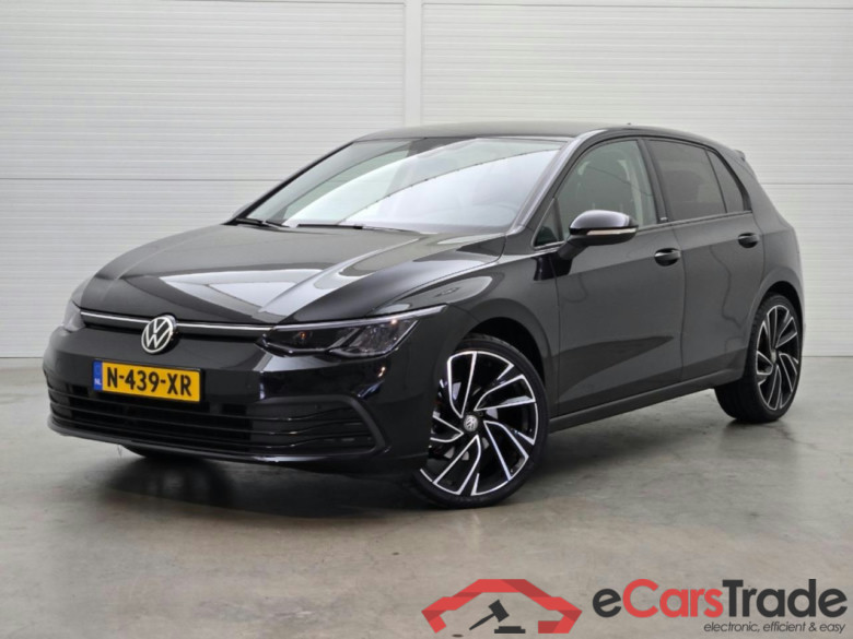 VOLKSWAGEN GOLF 1.0 TSI Life #1