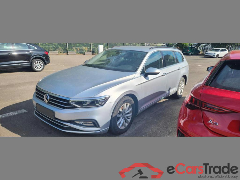 VOLKSWAGEN Passat SW 1.5 TSI Style Business OPF #1