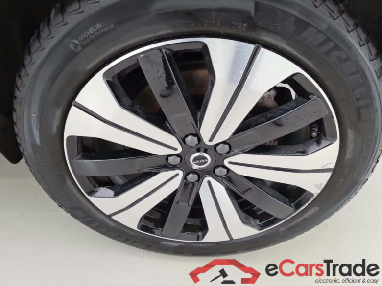 VOLVO XC 40 RECHARGE CORE #5