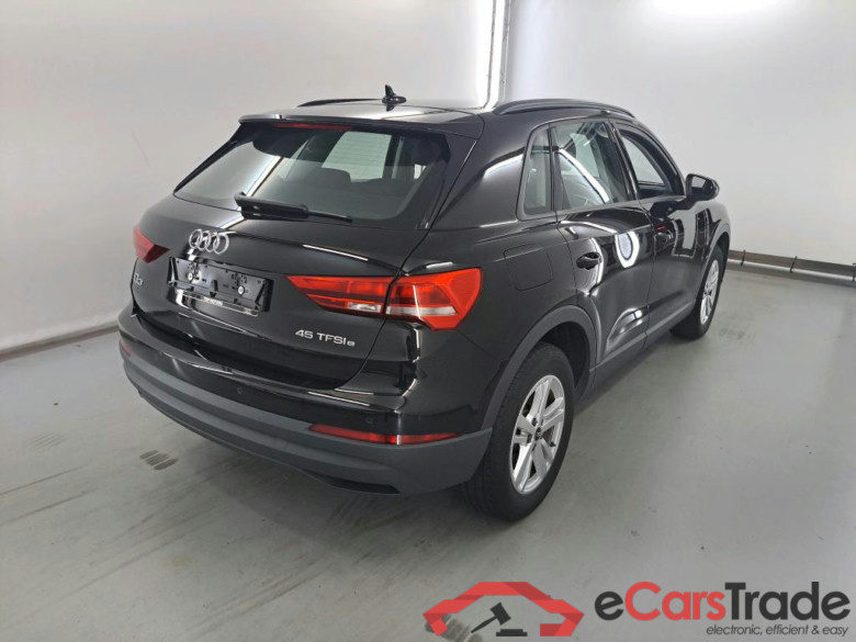 AUDI Q3 1.4 45 TFSI E S TRONIC #4