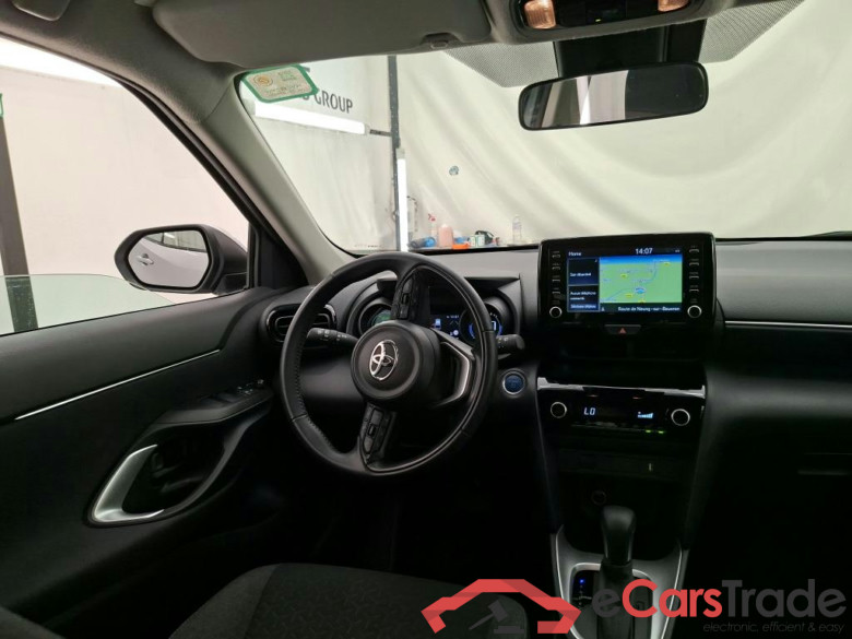 TOYOTA Yaris Cross Hybride / 2021 / 5P / SUV 1.5 HYBRID 116H DYNAMIC BUSINESS BEY AWD #5